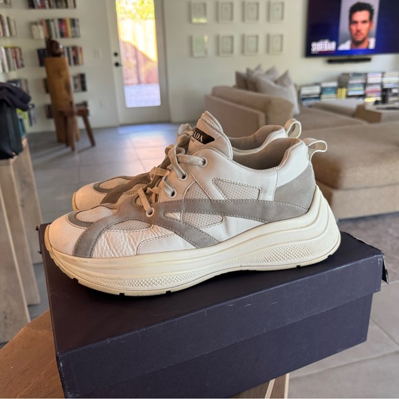 PRADA white sneaker - Picture 1 of 12